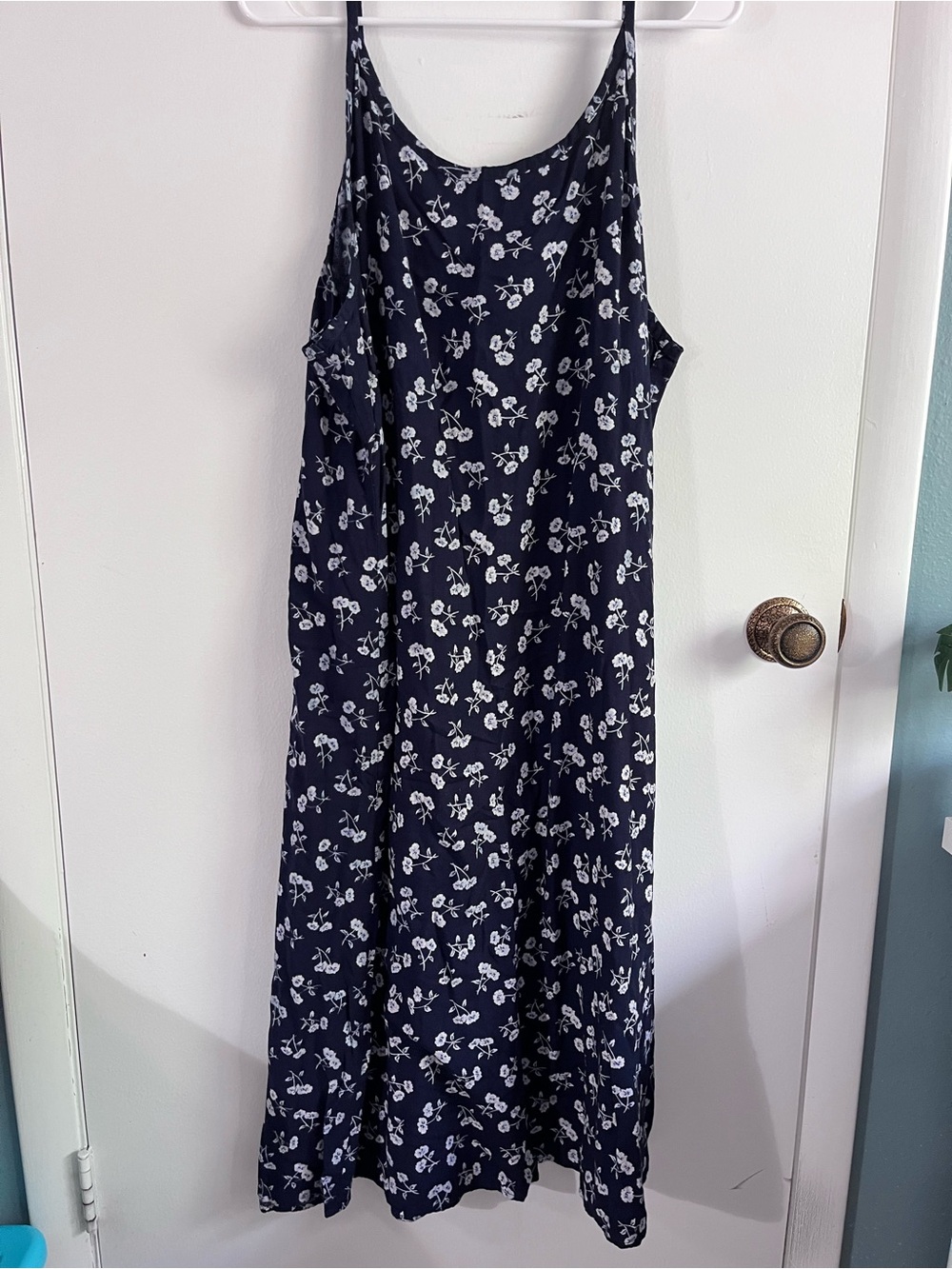 Byer California 90s Inspired Navy Floral Slip Maxi Dress with White Print 3XL